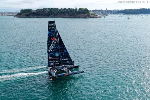 Défi Voile Solidaires En Peloton - Un projet sportif
& solidaire